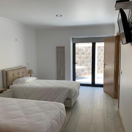 Вилла Casa Do Ribeiro Frio Сантана Экстерьер фото